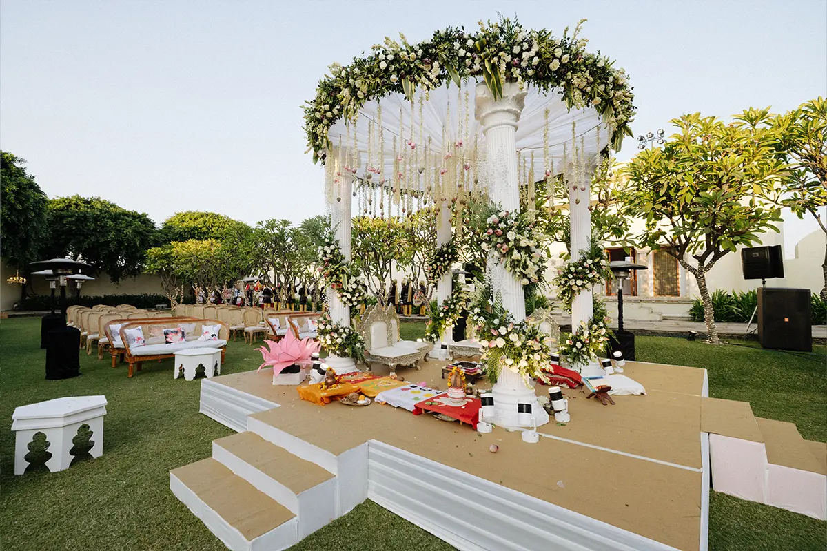 Wedding photography by Nitin